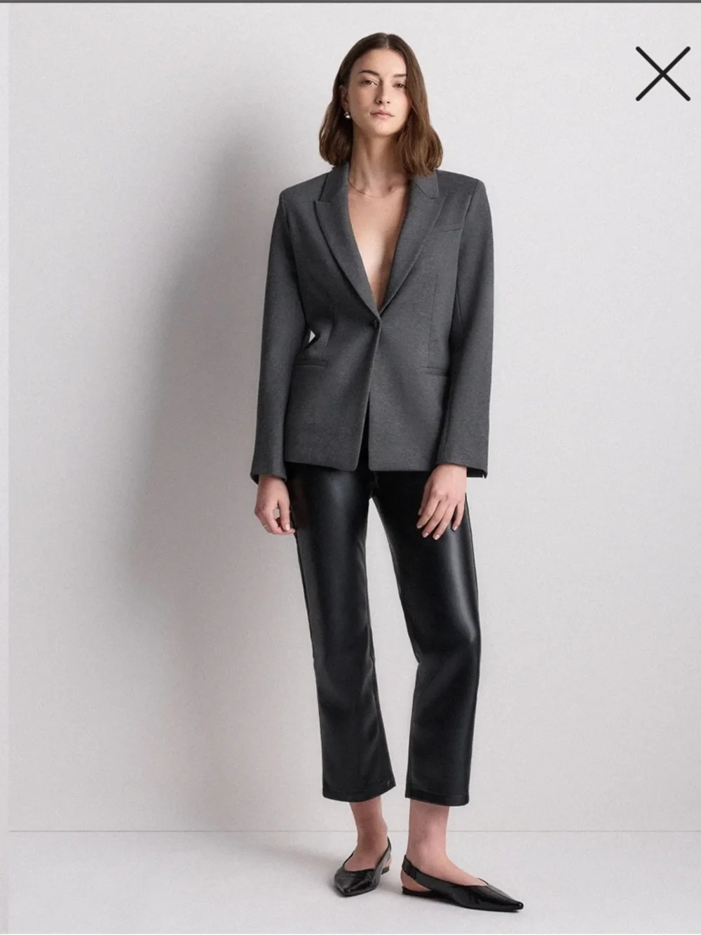 Quince Ultra Stretch Ponte Blazer Charcoal Gray Tailored Work Jacket M - Picture 2 of 9